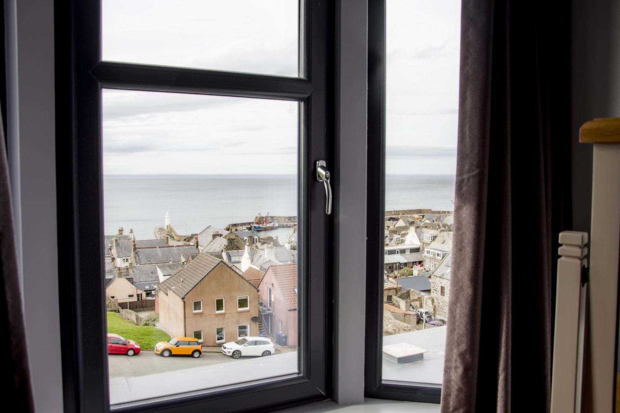The Knowes Hotel & Restaurant Macduff Bilik gambar